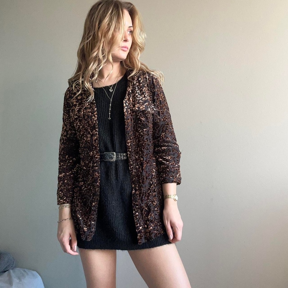 Peck and peck cheetah print sheer bottom down top.